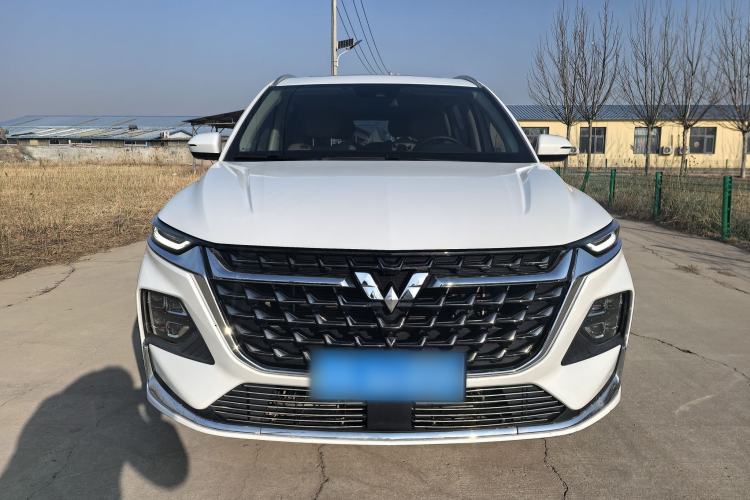 Used Wuling Victory 2023 2.0L DHT Deluxe Edition Exterior 2