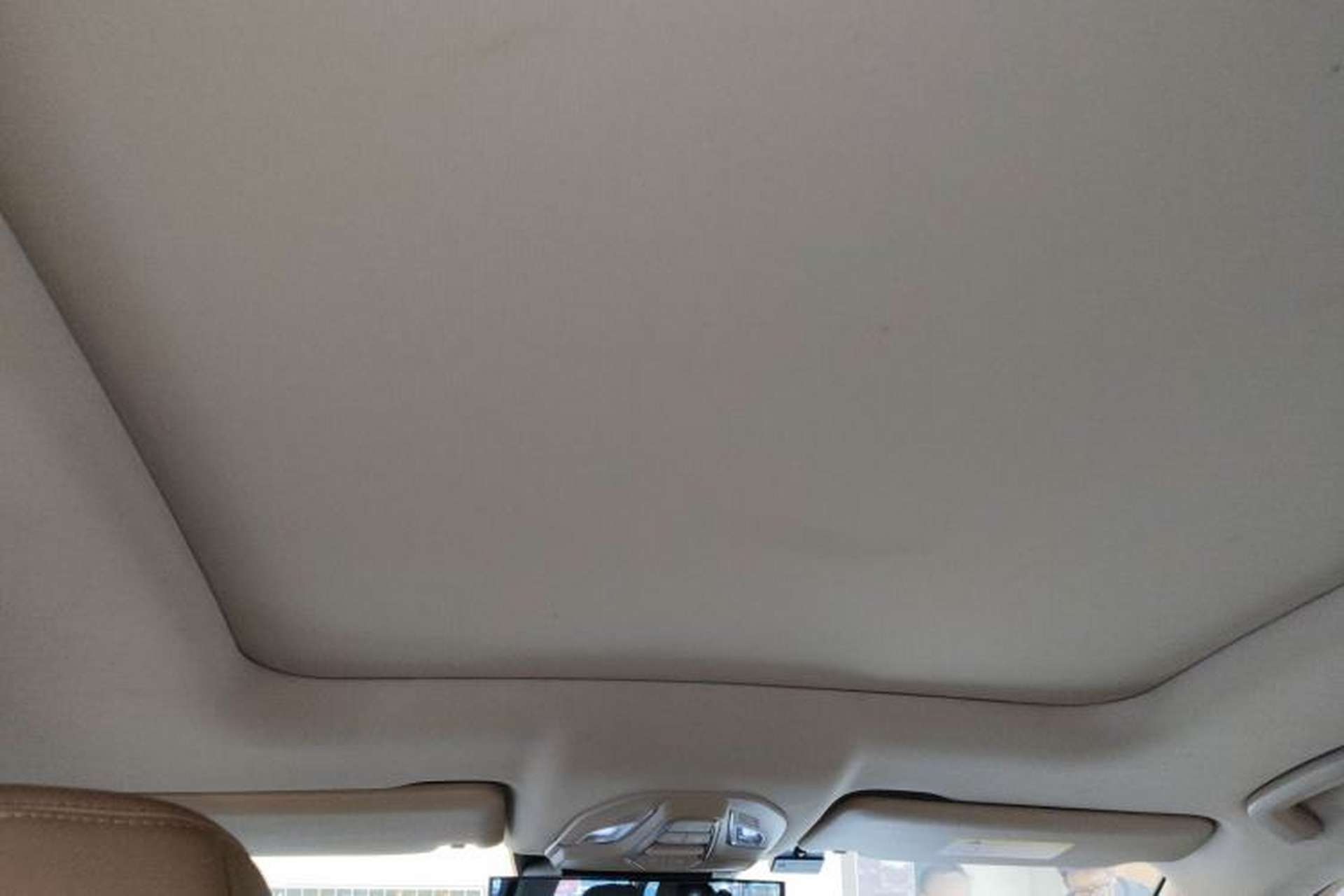 Used Wuling Victory 2023 2.0L DHT Deluxe Edition Headliner