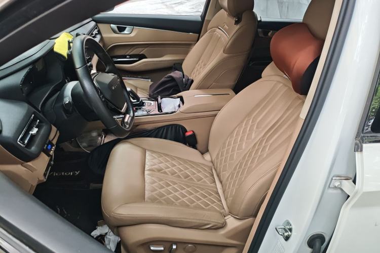 Used Wuling Victory 2023 2.0L DHT Luxury Edition Left Front Seat