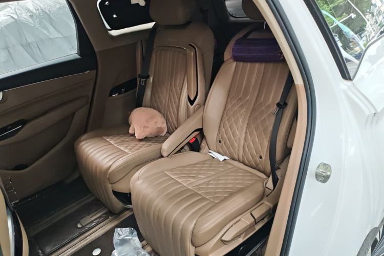 Used Wuling Victory 2023 2.0L DHT Luxury Edition Left Rear Seat