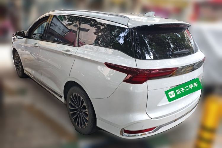 Used Wuling Victory 2023 2.0L DHT Luxury Edition Rear Left 45 Deg