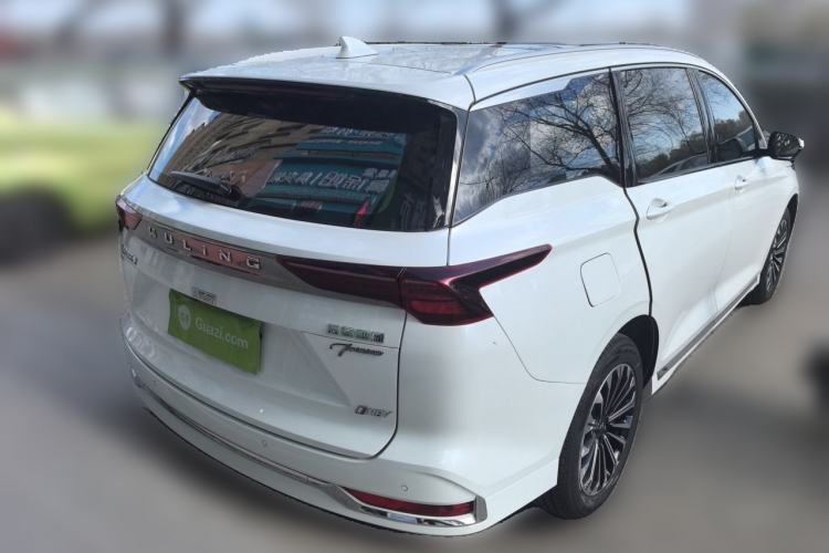 Used Wuling Victory 2023 2.0L DHT Luxury Edition Rear Right 45 Deg