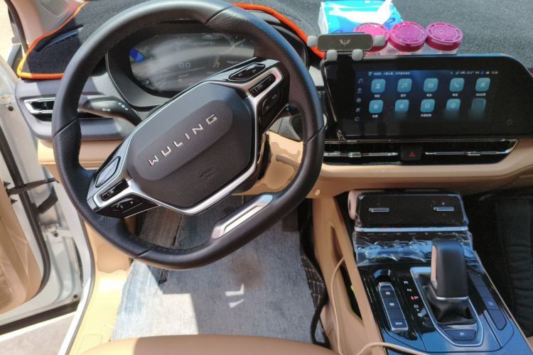 Used Wuling Victory 2023 2.0L DHT Deluxe Edition Steering Wheel