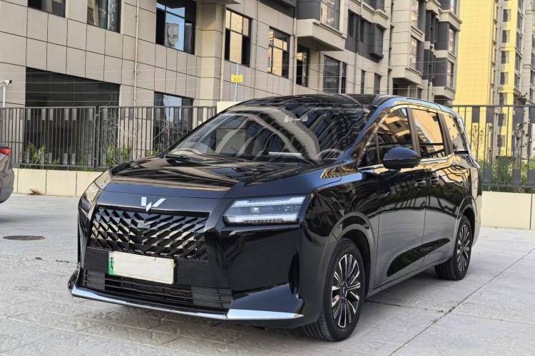 Used Wuling Starlight 730 2025 Model Plug-in Hybrid 125km Luxury Edition Guazi used car, China used car export, Used car for sale, Used cars, Cheapest cars for sale