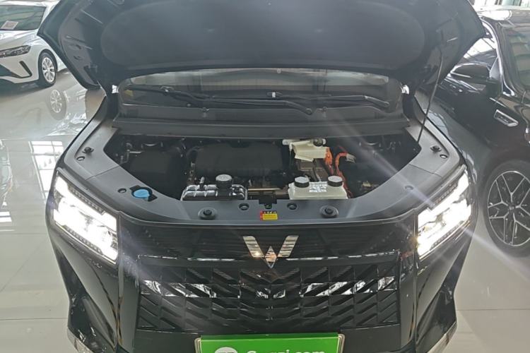Used Wuling Starlight 730 2025 Model Plug-in Hybrid 125km Luxury Edition Engine Bay