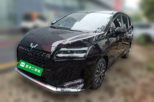 Used Wuling Starlight 730 2025 Model Plug-in Hybrid 125km Luxury Edition