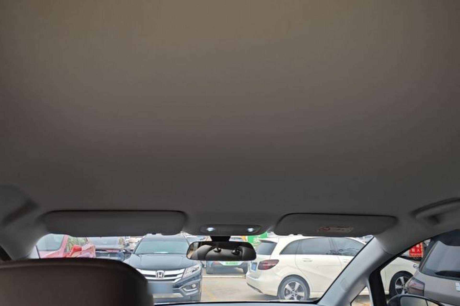 Used Wuling Starlight 730 2025 Model Plug-in Hybrid 125km Luxury Edition Headliner