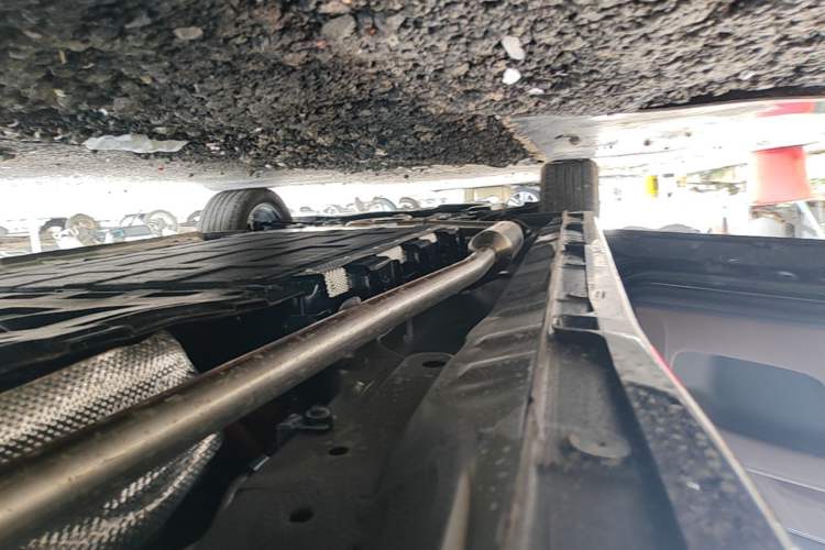 Used Wuling Starlight 730 2025 Model Plug-in Hybrid 125km Luxury Edition Left Side Sill
