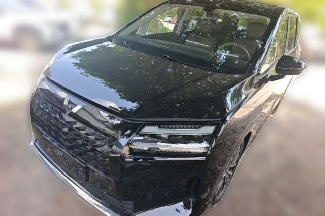 Used Wuling Starlight 730 2025 Model Plug-in Hybrid 125km Luxury Edition