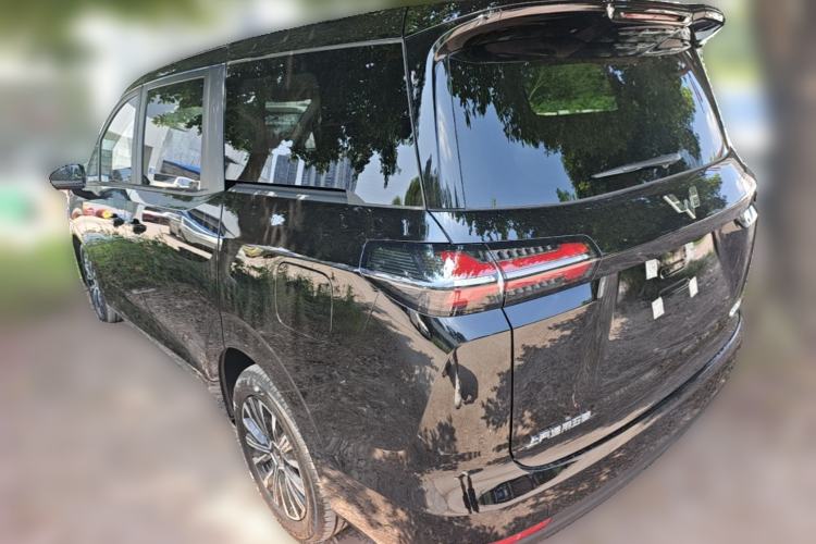 Used Wuling Starlight 730 2025 Model Plug-in Hybrid 125km Luxury Edition Rear Left 45 Deg