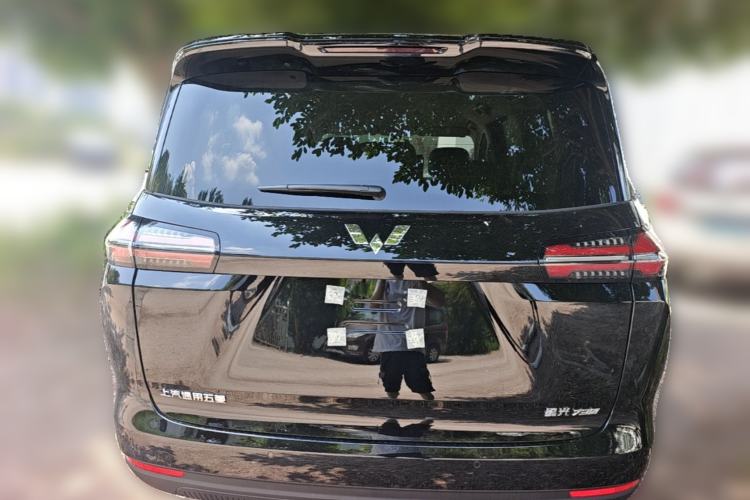 Used Wuling Starlight 730 2025 Model Plug-in Hybrid 125km Luxury Edition Rear