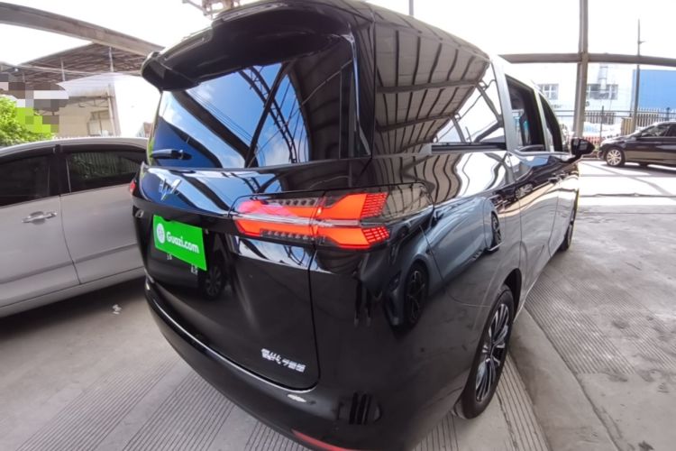 Used Wuling Starlight 730 2025 Model Plug-in Hybrid 125km Luxury Edition Rear Right 45 Deg
