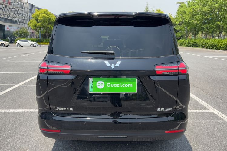 Used Wuling Starlight 730 2025 Model Plug-in Hybrid 125km Luxury Edition Rear
