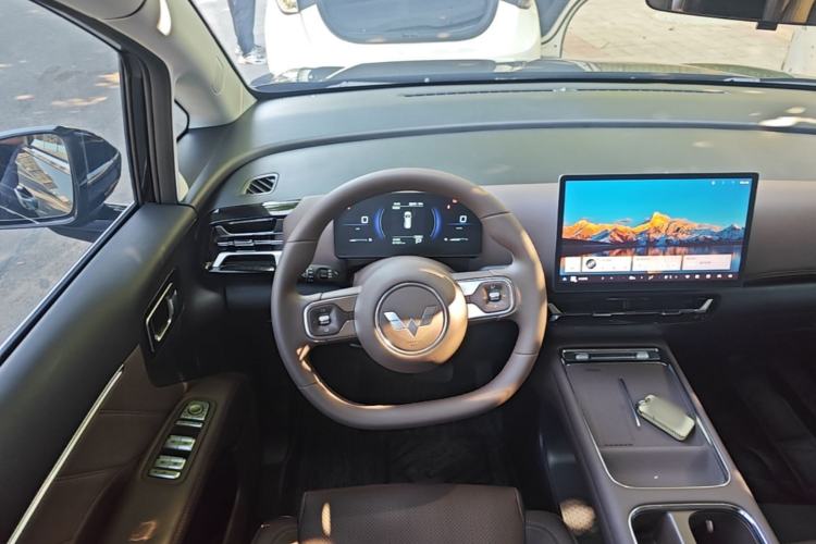 Used Wuling Starlight 730 2025 Model Plug-in Hybrid 125km Luxury Edition Steering Wheel