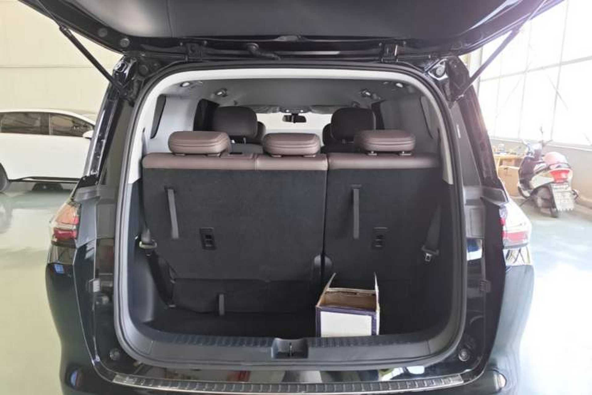 Used Wuling Starlight 730 2025 Model Plug-in Hybrid 125km Luxury Edition Trunk