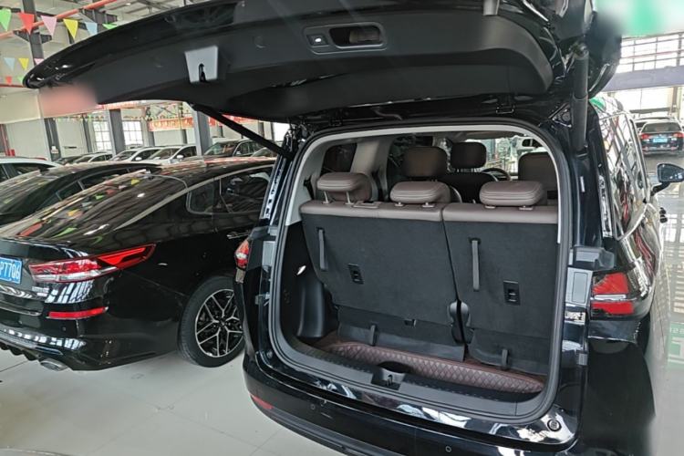 Used Wuling Starlight 730 2025 Model Plug-in Hybrid 125km Luxury Edition Trunk