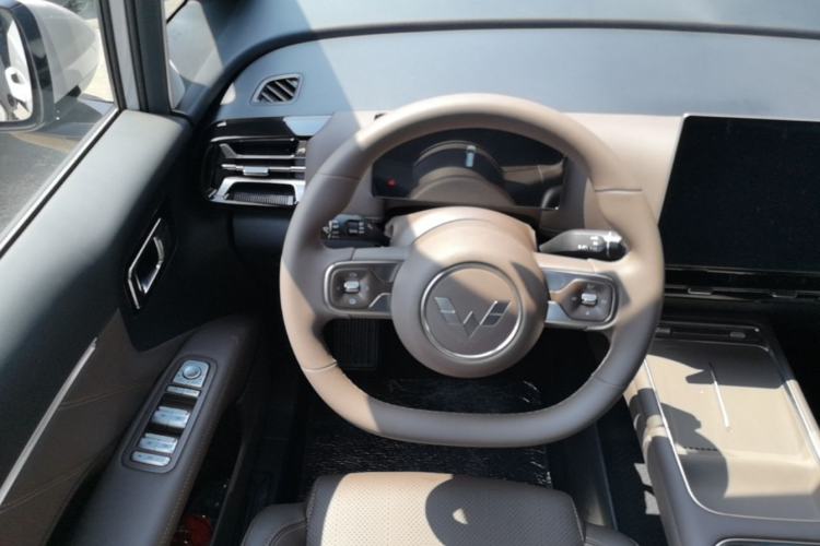 Used Wuling Starlight 730 2025 Model Plug-in Hybrid 125km Luxury Edition Steering Wheel