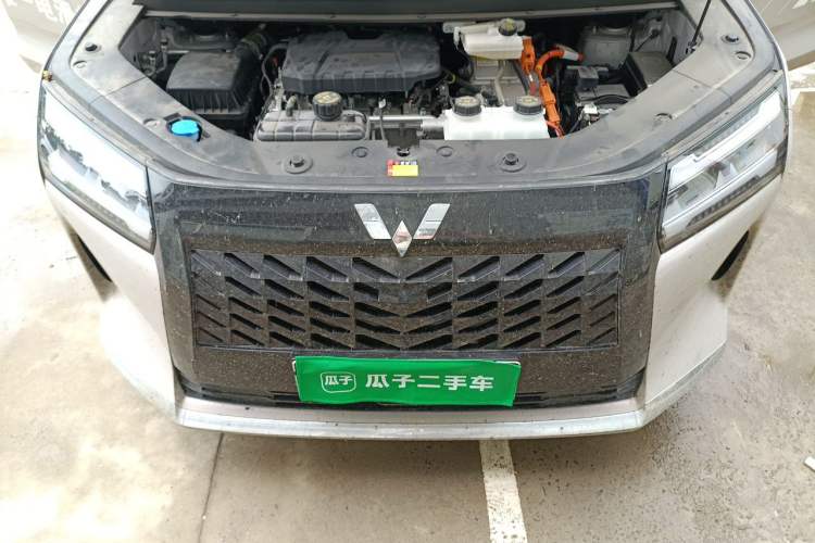 Used Wuling Starlight 730 2025 Model Plug-in Hybrid 125km Luxury Edition Engine Bay