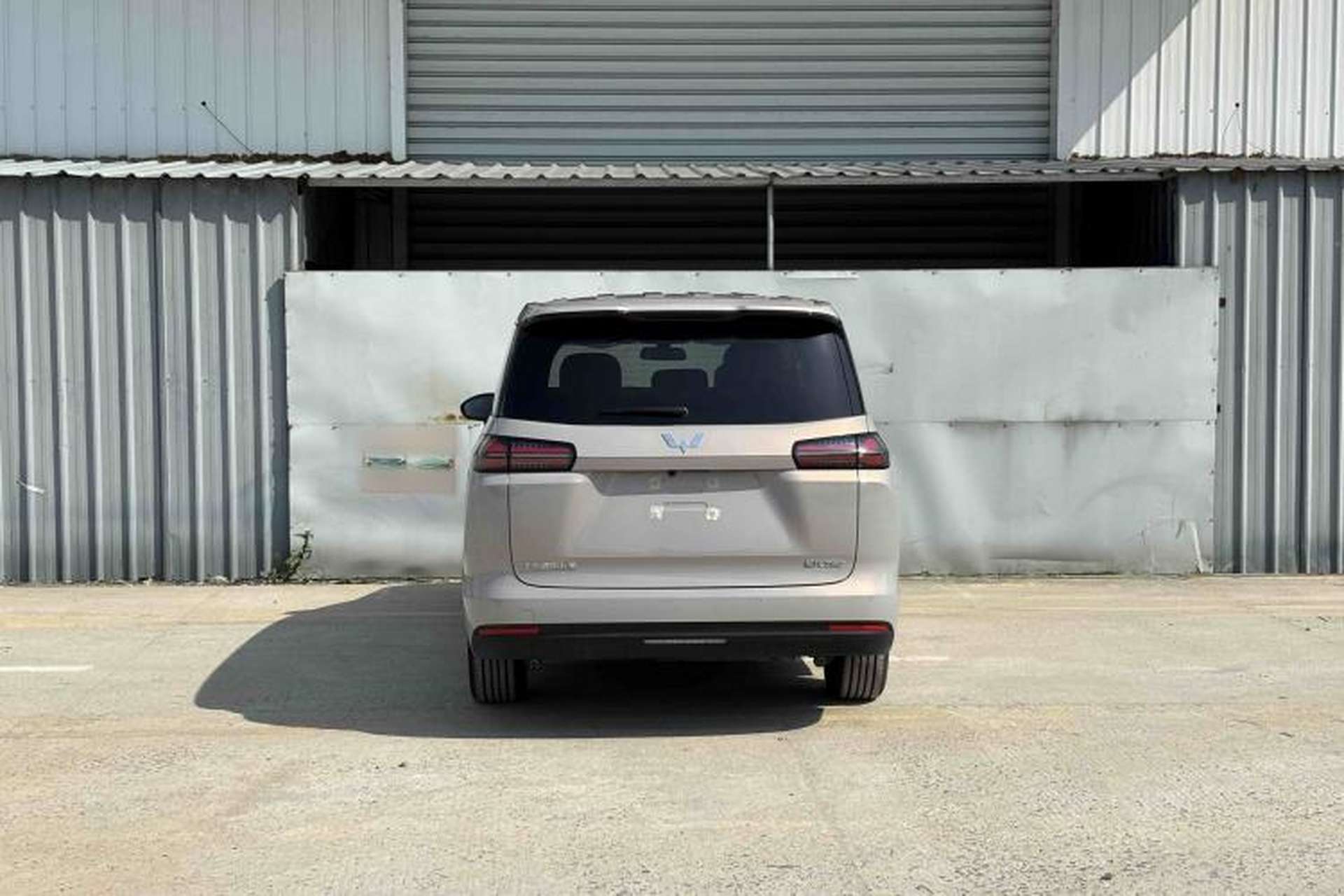 Used Wuling Starlight 730 2025 Model Plug-in Hybrid 125km Luxury Edition Exterior 6