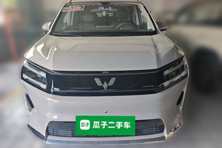Used Wuling Starlight 730 2025 Model Pure Electric 500km Luxury Edition Front