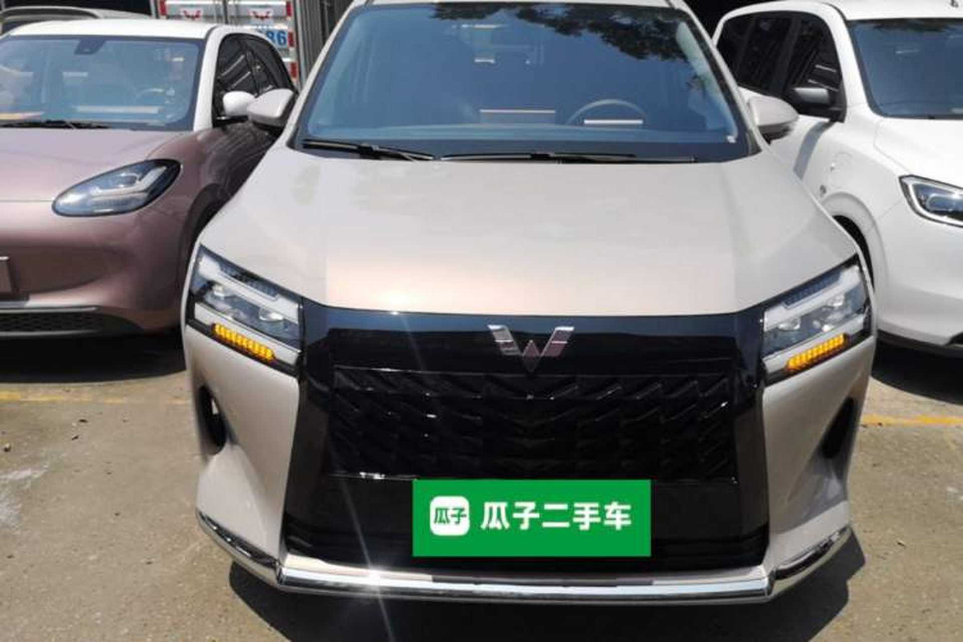 Used Wuling Starlight 730 2025 Model Plug-in Hybrid 125km Luxury Edition Front