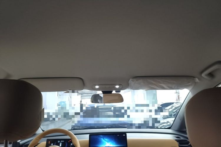 Used Wuling Starlight 730 2025 Model Plug-in Hybrid 125km Luxury Edition Headliner