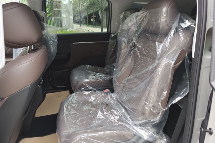 Used Wuling Starlight 730 2025 Model Pure Electric 500km Luxury Edition Interior 3