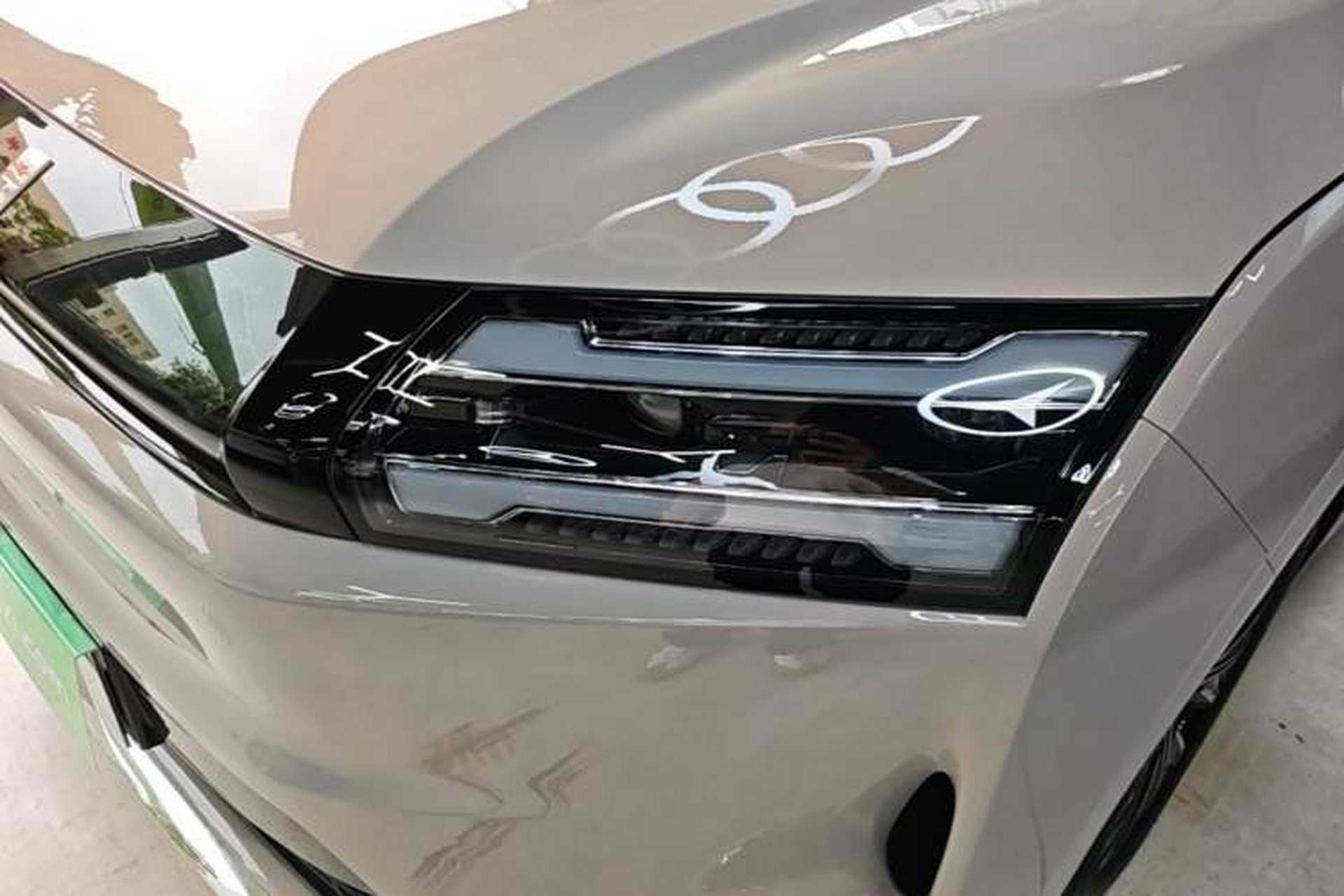 Used Wuling Starlight 730 2025 Model Pure Electric 500km Luxury Edition Left Front Headlight