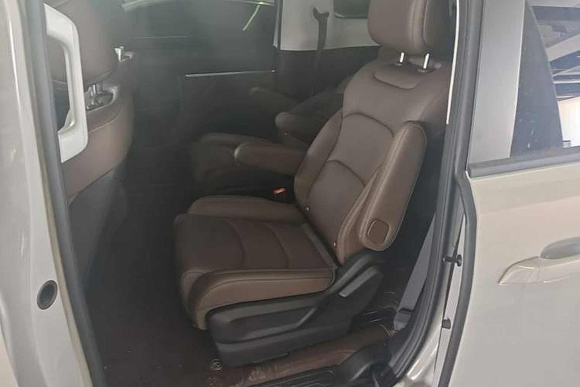 Used Wuling Starlight 730 2025 Model Pure Electric 500km Luxury Edition Left Rear Seat