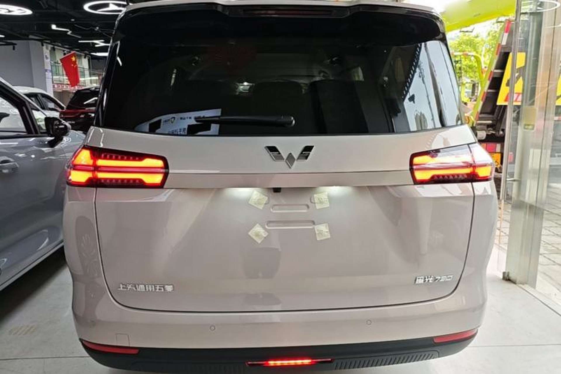 Used Wuling Starlight 730 2025 Model Pure Electric 500km Luxury Edition Rear
