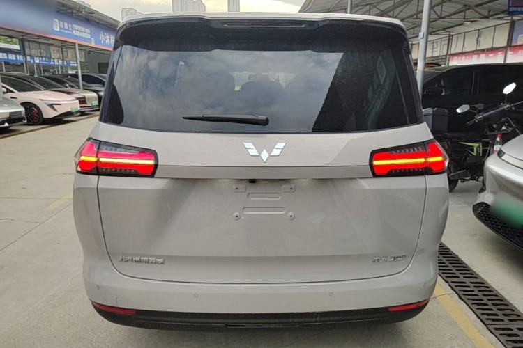 Used Wuling Starlight 730 2025 Model Pure Electric 500km Luxury Edition Rear