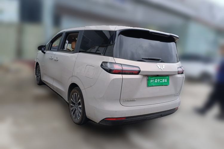 Used Wuling Starlight 730 2025 Model Plug-in Hybrid 125km Luxury Edition Rear Left 45 Deg