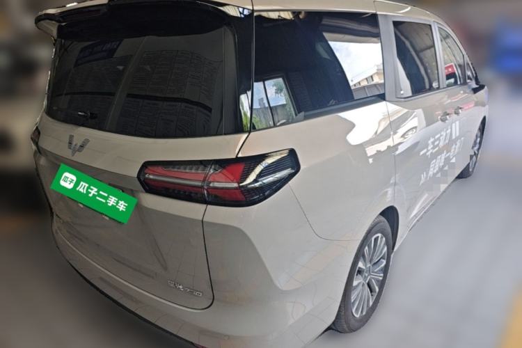 Used Wuling Starlight 730 2025 Model Pure Electric 500km Luxury Edition Rear Right 45 Deg