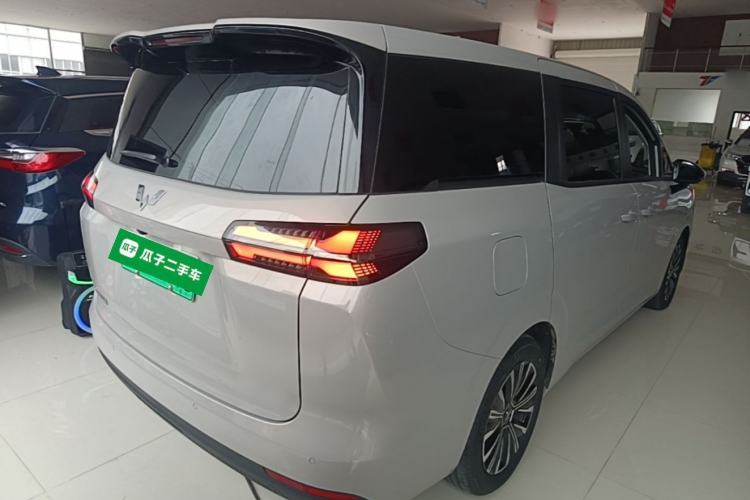 Used Wuling Starlight 730 2025 Model Plug-in Hybrid 125km Luxury Edition Rear Right 45 Deg