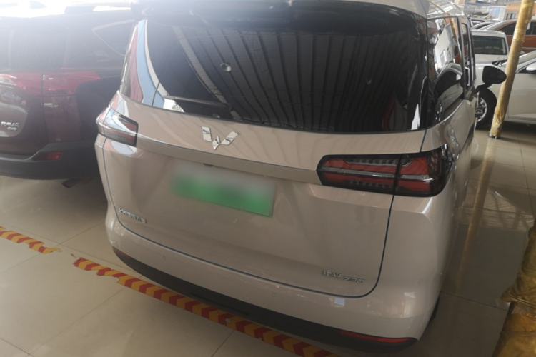 Used Wuling Starlight 730 2025 Model Plug-in Hybrid 125km Luxury Edition Rear Right 45 Deg