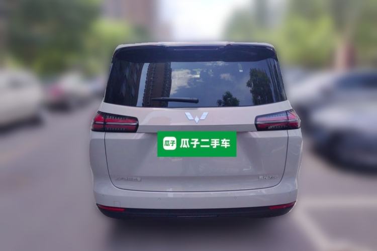 Used Wuling Starlight 730 2025 Model Plug-in Hybrid 125km Luxury Edition Rear