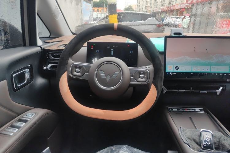 Used Wuling Starlight 730 2025 Model Plug-in Hybrid 125km Luxury Edition Steering Wheel