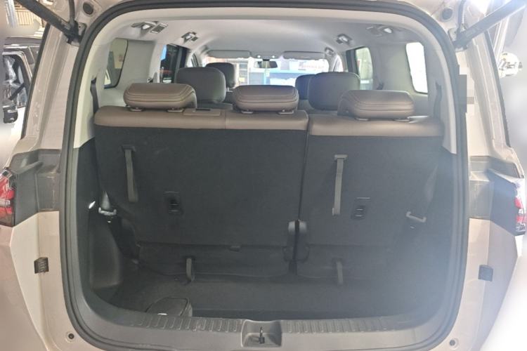Used Wuling Starlight 730 2025 Model Pure Electric 500km Luxury Edition Trunk