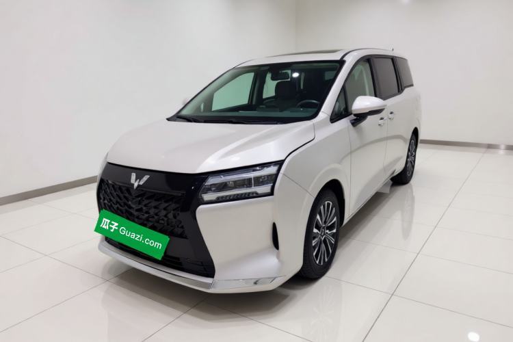 Used Wuling Starlight 730 2025 Model Plug-in Hybrid 125km Luxury Edition Guazi used car, China used car export, Used car for sale, Used  cars, Cheapest cars for sale