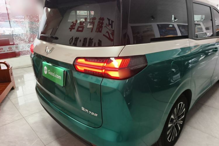 Used Wuling Starlight 730 2025 Model Plug-in Hybrid 125km Luxury Edition Right Rear Taillight