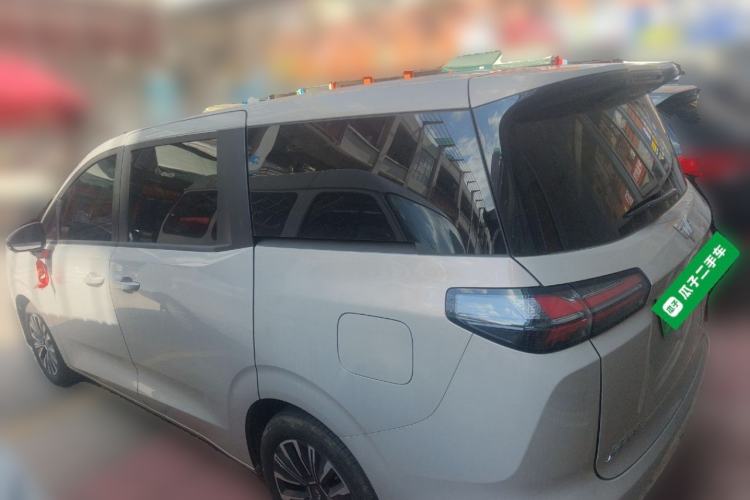 Used Wuling Starlight 730 2025 Model Pure Electric 500km Luxury Edition Rear Left 45 Deg
