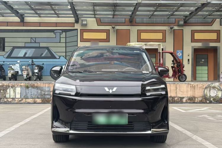 Used Wuling Starlight 730 2025 Model Pure Electric 500km Luxury Edition Exterior 3