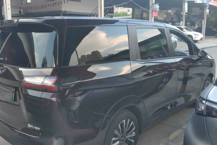 Used Wuling Starlight 730 2025 Model Pure Electric 500km Luxury Edition Rear Right 45 Deg