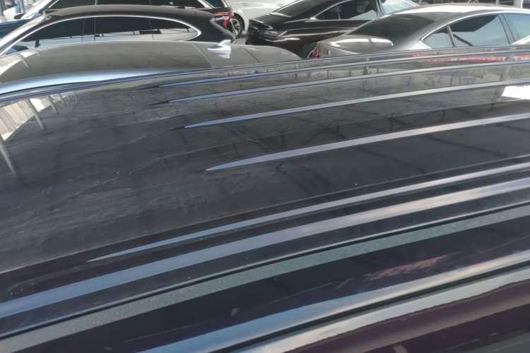 Used Wuling Starlight 730 2025 Model Pure Electric 500km Luxury Edition Roof