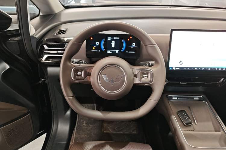 Used Wuling Starlight 730 2025 Model Plug-in Hybrid 125km Luxury Edition Steering Wheel