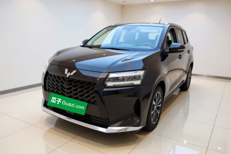 Wuling Starlight 730 2025 Model Plug-in Hybrid 125km Luxury Edition