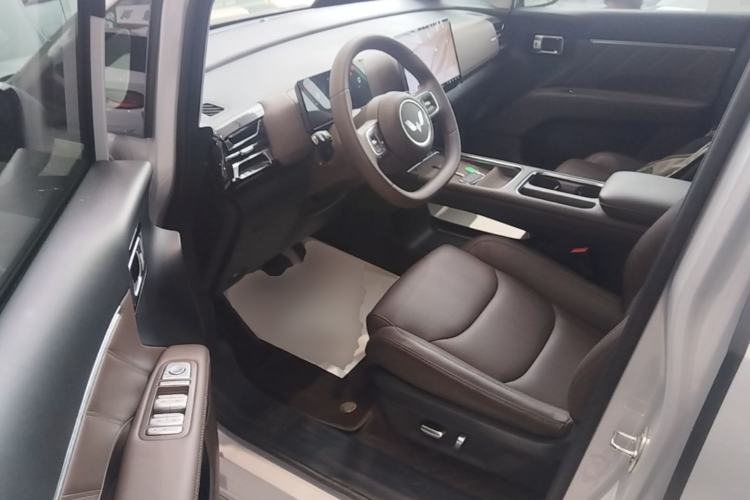 Used Wuling Starlight 730 2025 Model Pure Electric 500km Luxury Edition Driver Seat