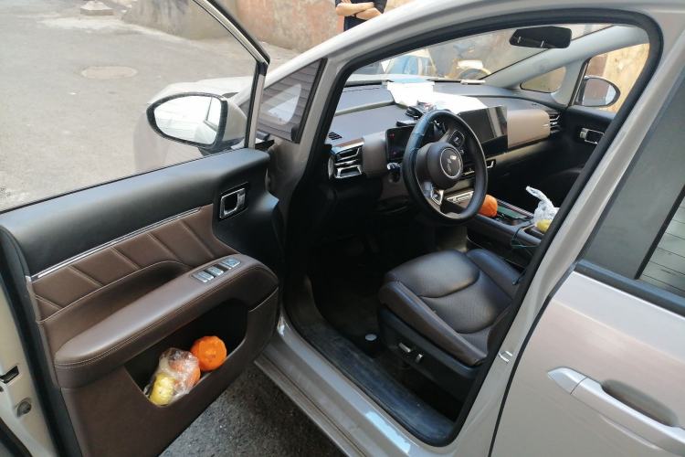 Used Wuling Starlight 730 2025 Model Pure Electric 500km Luxury Edition Driver Seat