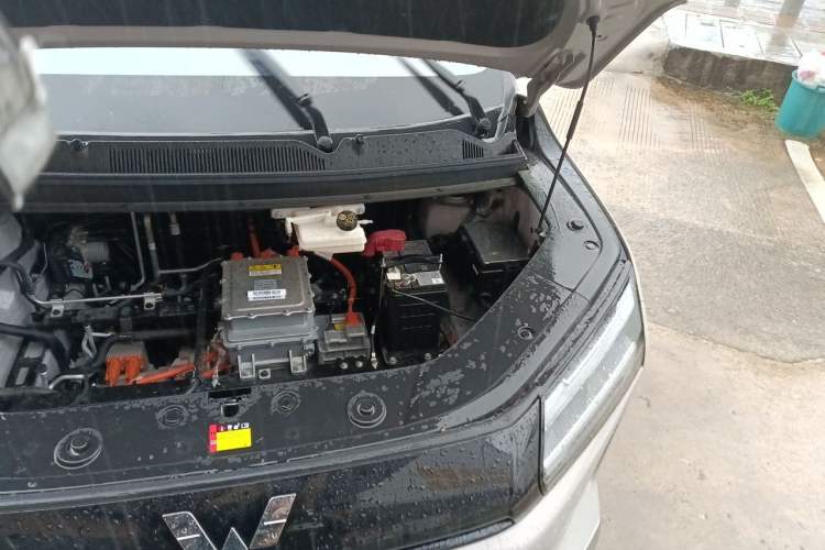 Used Wuling Starlight 730 2025 Model Pure Electric 500km Luxury Edition Engine Bay Left