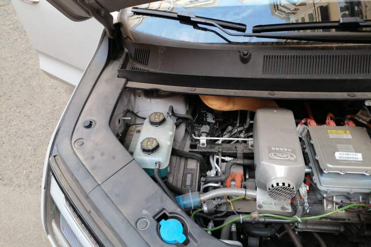 Used Wuling Starlight 730 2025 Model Pure Electric 500km Luxury Edition Engine Bay Right